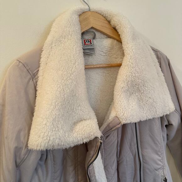Women's Avalanche Cream Coat sz S - Picture 3 of 6